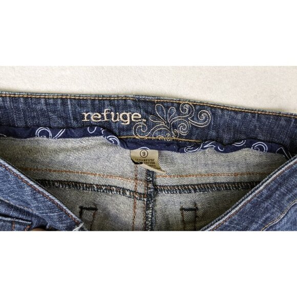 REFUGE - Y2K MEDIUM WASH CAPRI JEANS - SIZE 9 - Picture 5 of 7